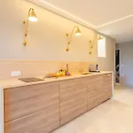 Appartement 2 Bedroom With Terrace&garden View 2 Min From Cannes